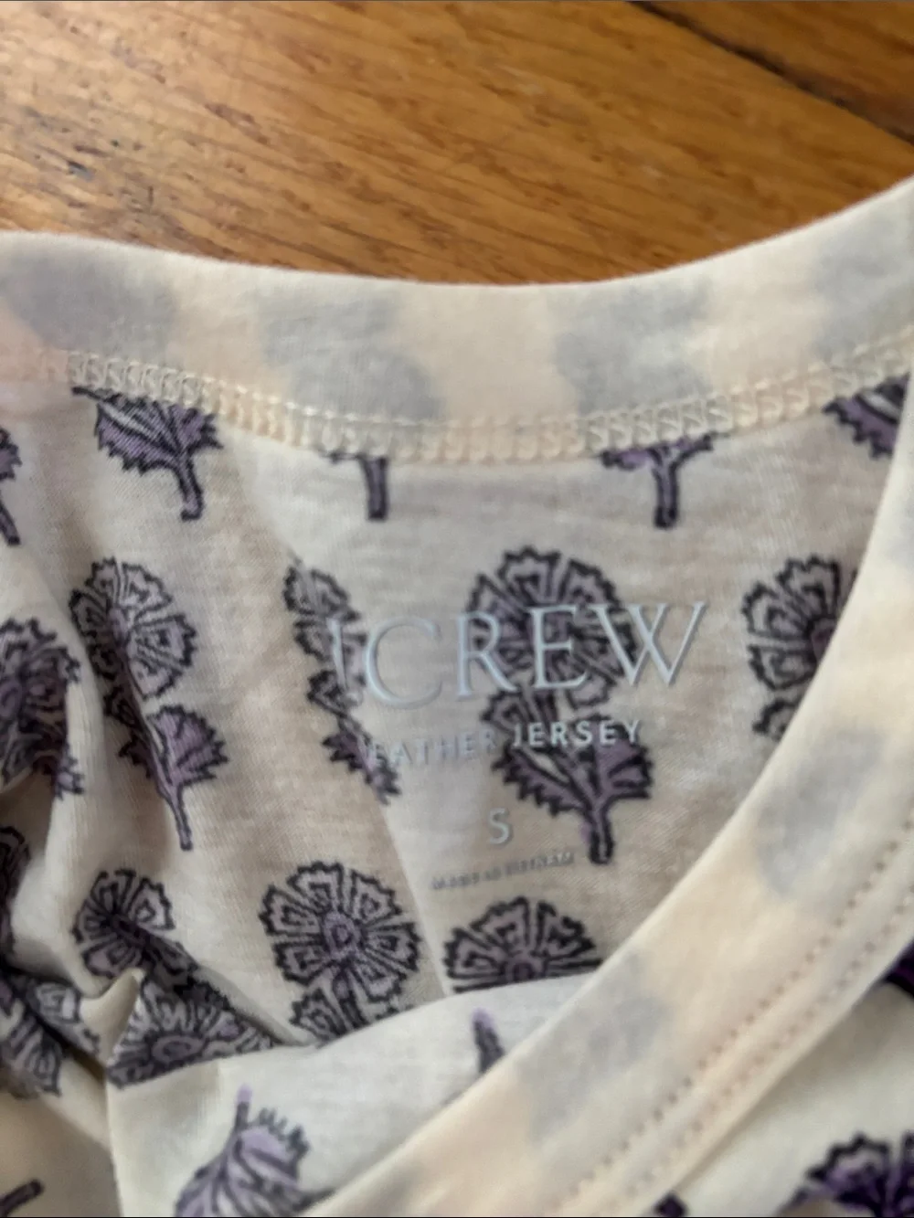 Women's Floral Print Tank Top - Purple on Cream